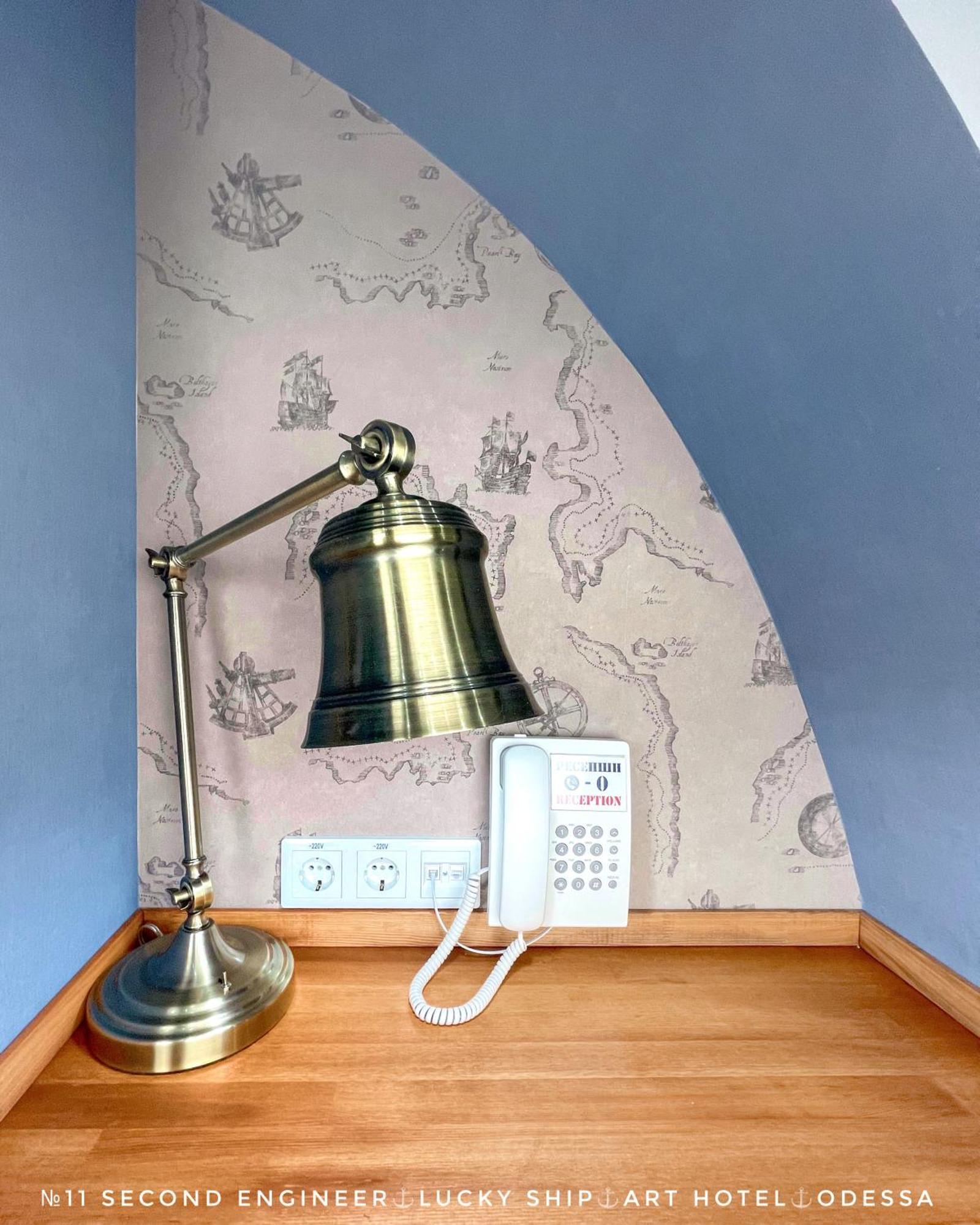 Lucky Ship Art Hotel Odessa Quarto foto