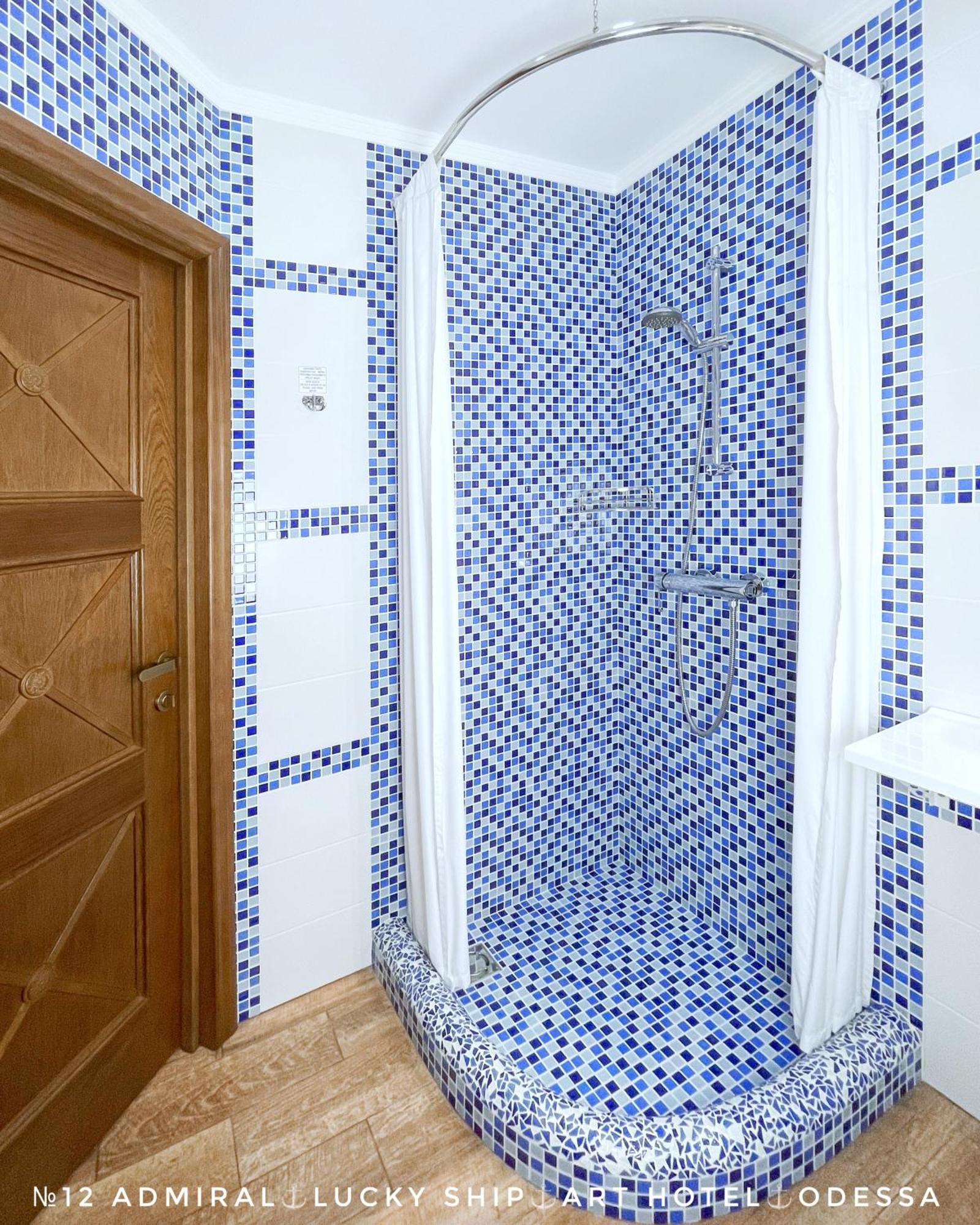 Lucky Ship Art Hotel Odessa Quarto foto